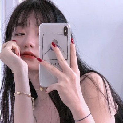 九个学生的短片